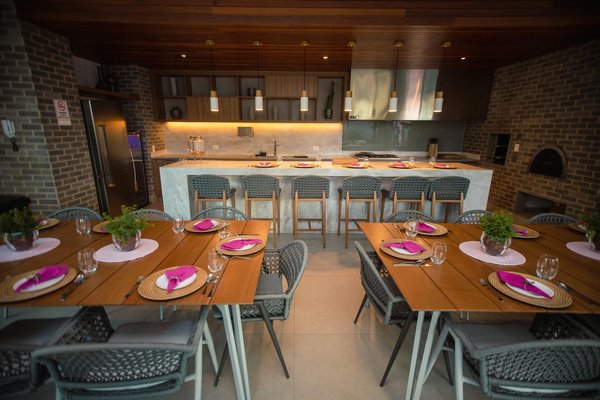 Quels sont les conseils pour des crêpes fourrées au chocolat et aux noisettes ?